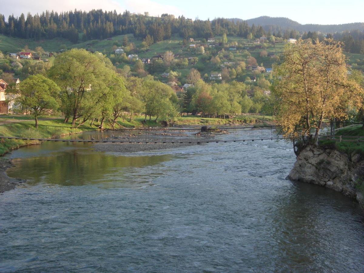Старе Подвір'Я Verkhovyna Exterior foto
